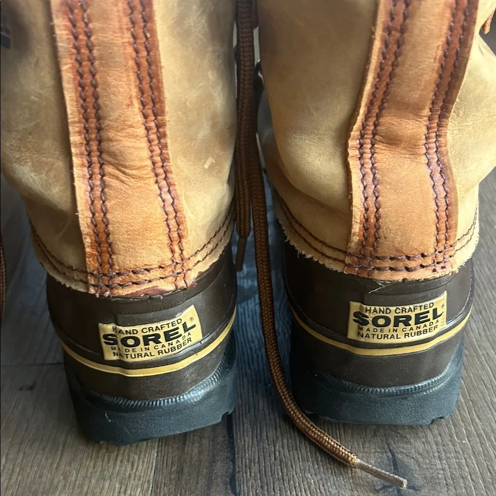 Sorel Tan and Brown Wool  Boots ! Size 7